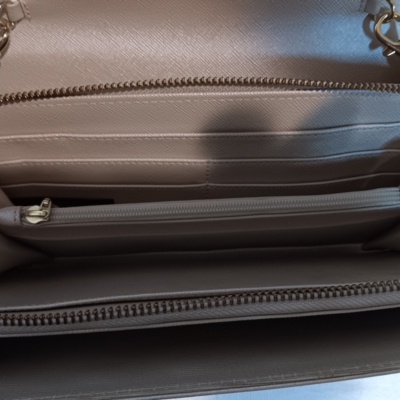 Bebe Clutch/Shoulder Bag in Pale Pink - Picture 12 of 12